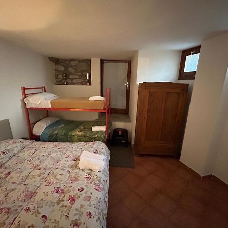 Mountain Cave Hotel Aosta Ngoại thất bức ảnh